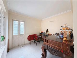 Bán nhà 3.5 tầng sân cổng ô tô phố ngô gia tự