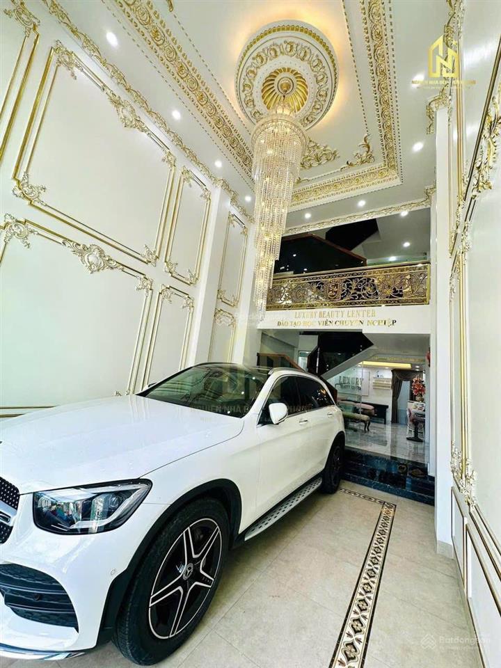 Siêu phẩm mặt đường tuyến 2 lê hồng phong