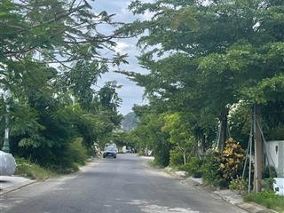 Bán nhanh lô đất 300m² phú mỹ an gần one river, biển tân trà giá chỉ 11.5 tỷ