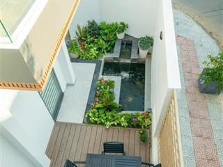 Villa 3 tầng 2 mặt tiền nguyễn sơn, ngay trung tâm, 3 tầng hiện đại, gara ôtô, hồ cá koi, 16.7 tỷ