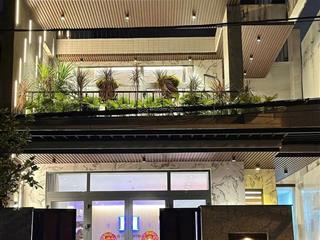 Bán nhà mặt tiền tôn đản  168m², nở hậu đẹp, có 4 căn hộ cho thuê  giá tốt 14.9 tỷ