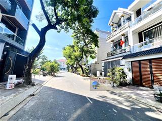 Nhà vip 1t3l, có gara ô tô, mặt tiền đường 12m tiện ở/ văn phòng/kinh doanh gần phạm văn đồng
