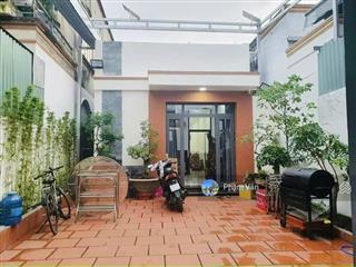 Nhà chính chủ lâu năm  gần 100m2  4 tỷ nhỉnh sát hoàng diệu 2 khu an ninh, sạch sẽ, trí thức