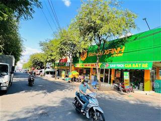 Duy nhất 1 lô mặt tiền kinh doanh cực sung  ngay khu chợ êm đềm, 90m2 vuông vức  chỉ 5 tỷ nhỉnh