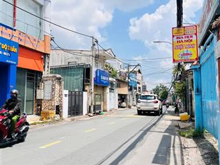 Nhà cấp 4 nát tiện xây mới, hẻm 1 sẹc sát mặt tiền chương dương  63m2( ngang 5.25m)  3 tỷ nhỉnh