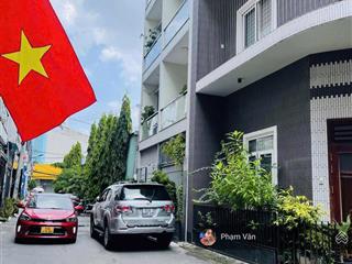Nhà xây tâm huyết 4 tầng ngay phạm văn đồng & kha vạn cân khu vip xem là thích ô tô trong nhà