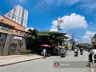 Siêu đẹp. đất ngay mặt tiền đường xương cá vành đai ii gần chợ thủ đức  300m2( 10*30) full thổ