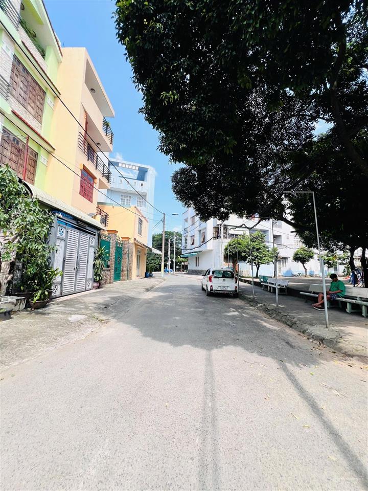 Đất đẹp 186m2  gần kha vạn cân  đường ô tô né nhau  đầu tư xây chdv cực tốt