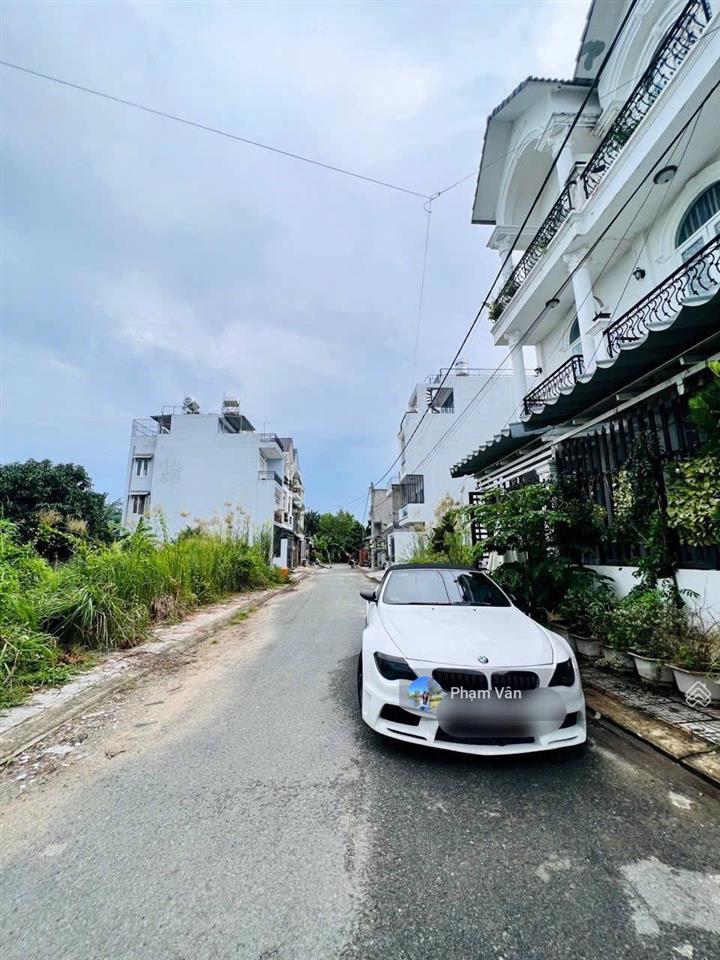 Chính chủ cho thuê nhà biệt thự mini 1t2l(4pn  5wc) gần nguyễn duy trinh  chợ long trường