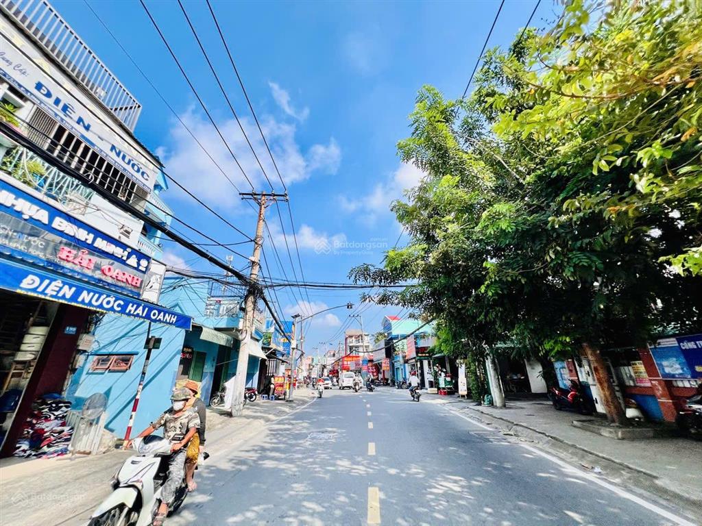 Nhà mặt tiền đường linh đông  sầm uất 175m2 vuông vắn  đang cho thuê kd tốt