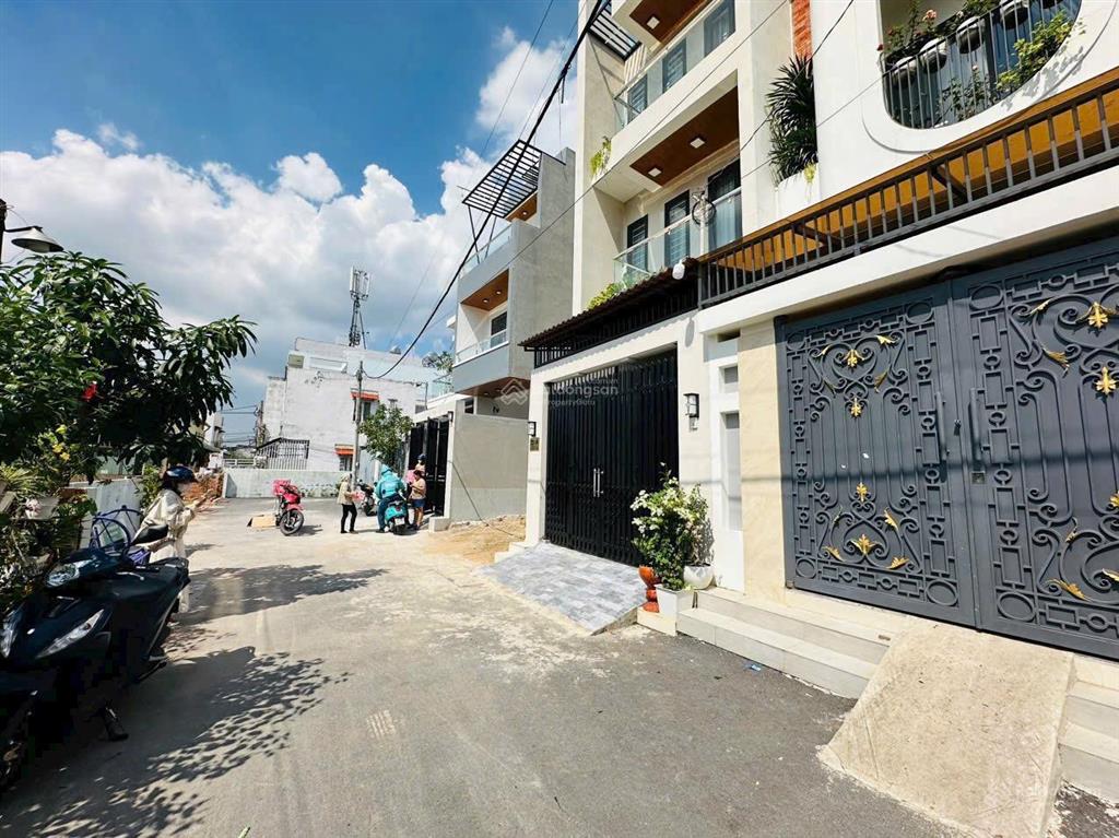 Đất đẹp xây nhà lý tưởng (4m x 14m)  dân trí cao  ô tô tận nơi  gần chợ tam hà