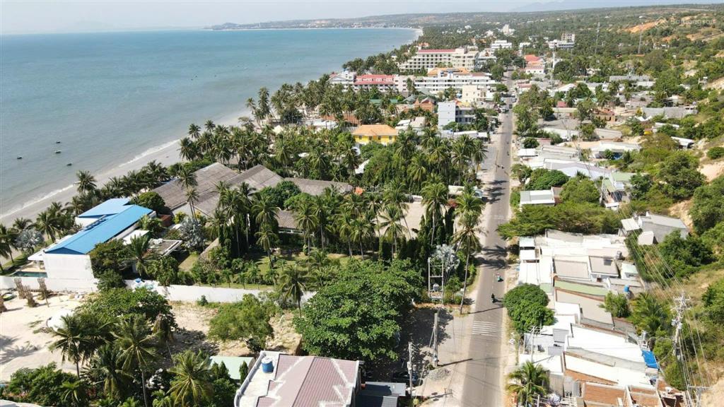 Đất mặt tiền nguyễn cơ thạch mũi né gần khu resort, dự án lớn giá siêu tốt chỉ 7 triệu/m2