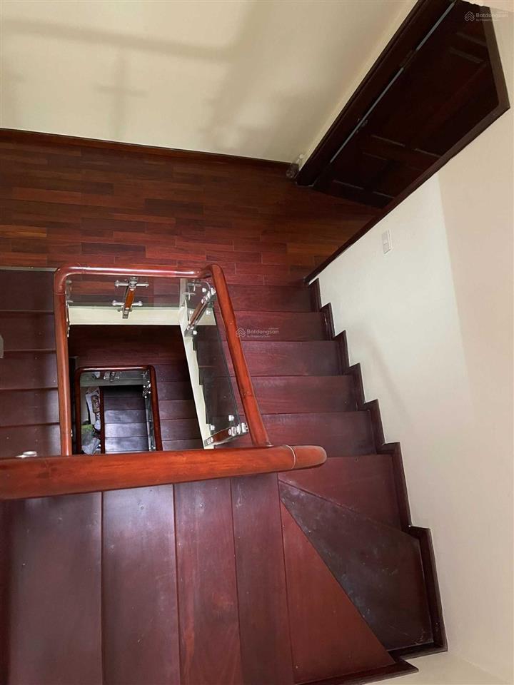 Bán nhà vườn 100m2x4,5t hoàn thiện đẹp tc5, mt 5.55m vuông vắn gần trường ltv nội thất xịn 26tỷ