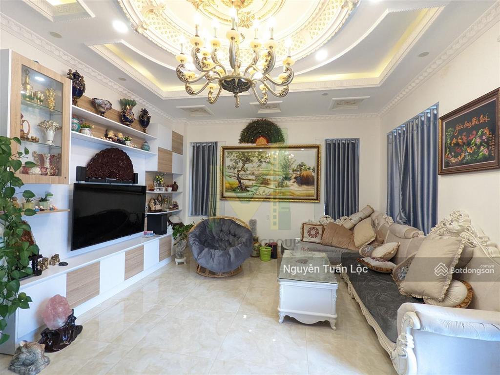 Bán gấp căn villa tâm huyết 2 mặt tiền siêu đẹp tại kqh ngô quyền, phường 6, đà lạt, view cực đỉnh
