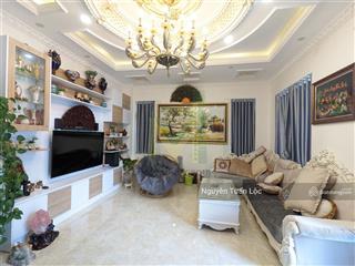 Bán gấp căn villa tâm huyết 2 mặt tiền siêu đẹp tại kqh ngô quyền, phường 6, đà lạt, view cực đỉnh
