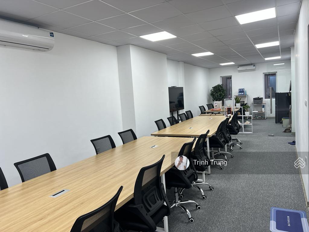 Cho thuê mặt bằng tại mon city chỉ 15 triệu, diện tích 90m2, 1 tầng, chính chủ