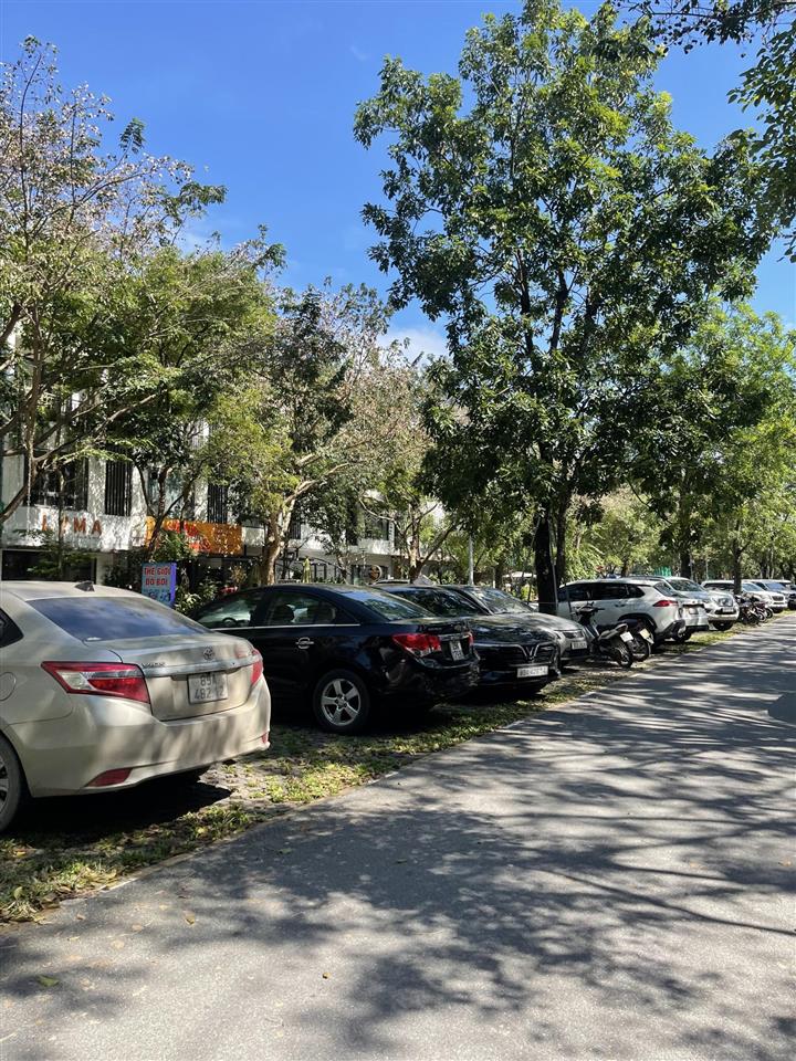 Shophouse thủy nguyên b ecopark | giá chỉ 20 tỷ | vị trí trung tâm | mặt đường 40m | vỉa hè 10m.