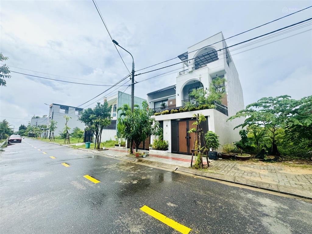 Đất đường nguyễn thành thọ tdc bình kỳ  song song võ chí công  gần cầu khuê đông  phạm đình bân