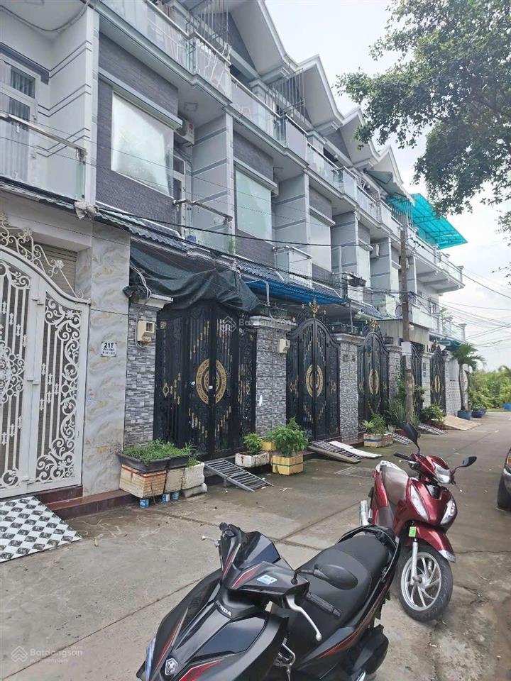 Bán nhà vòng xoay an lạc bình chánh phường 16 quận 8 tp hcm