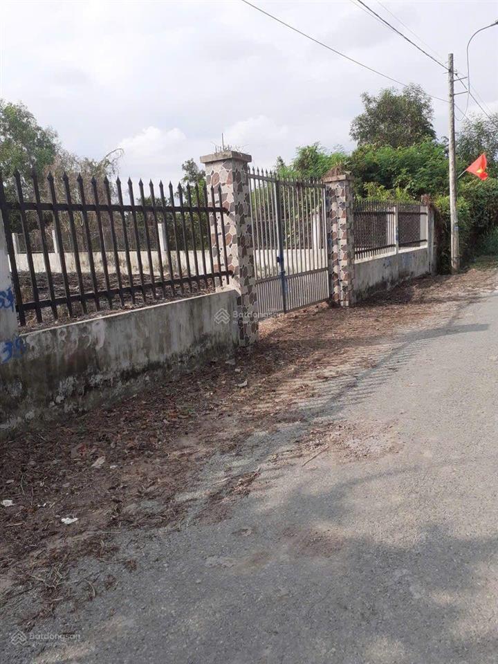 Bán 1000m2 đất trồng cây lâu năm, đường nguyễn văn thời, xã qui đức, huyện bình chánh giá 6 tỷ