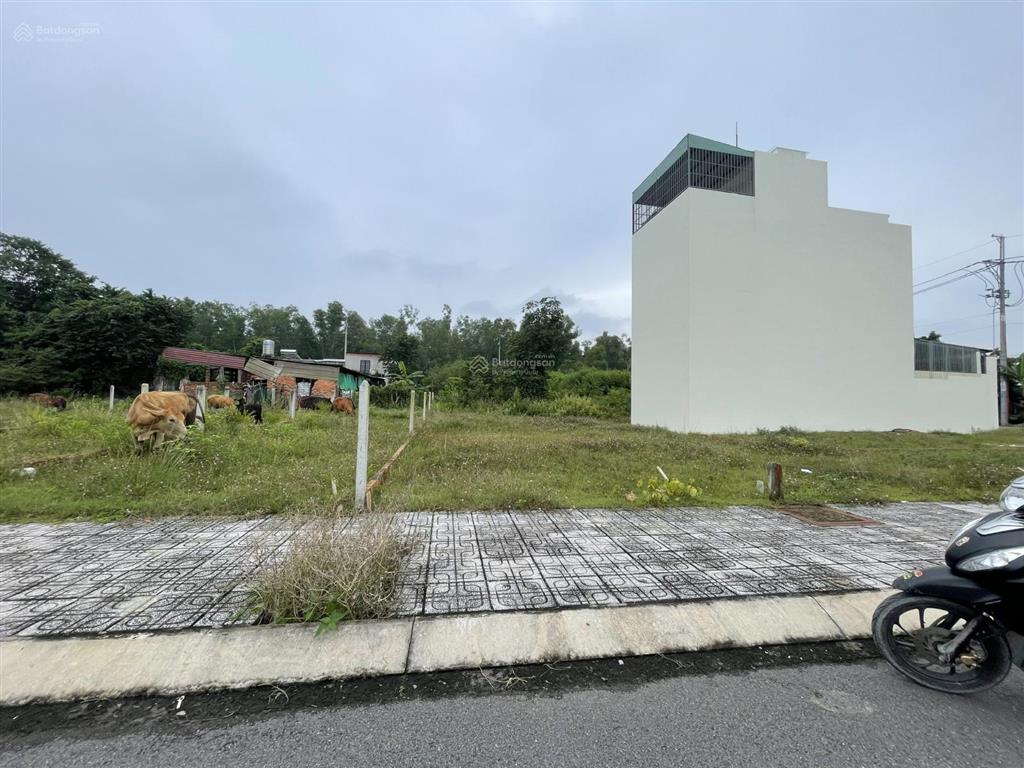 Bán 120m2 đất thổ trung tâm  tân thông hội giá chỉ 1,65 tỷ