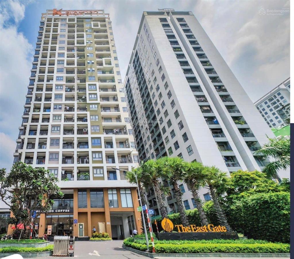Căn hộ the eastgate( đối diện gas metro)  bán căn 1pn+ 56,8m2, giá 2ty4 bao thuế phí, view đẹp