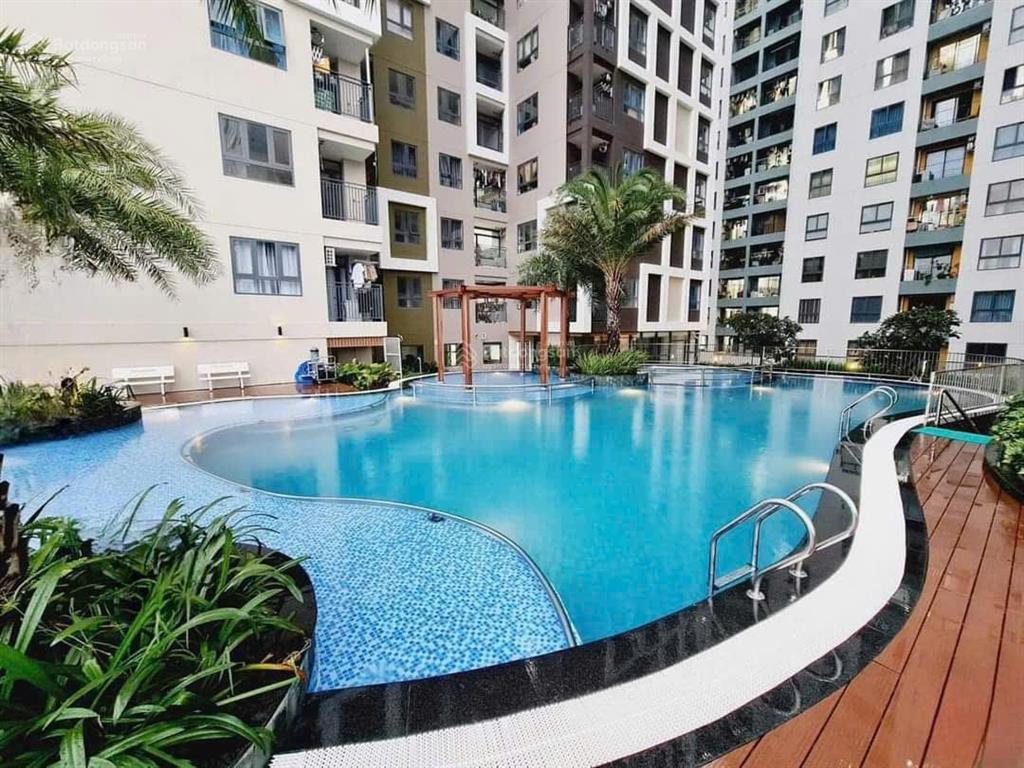 Căn hộ the eastgate( đối diện gas metro)  bán căn 1pn+ 56,8m2, giá 2ty4 bao thuế phí, view đẹp