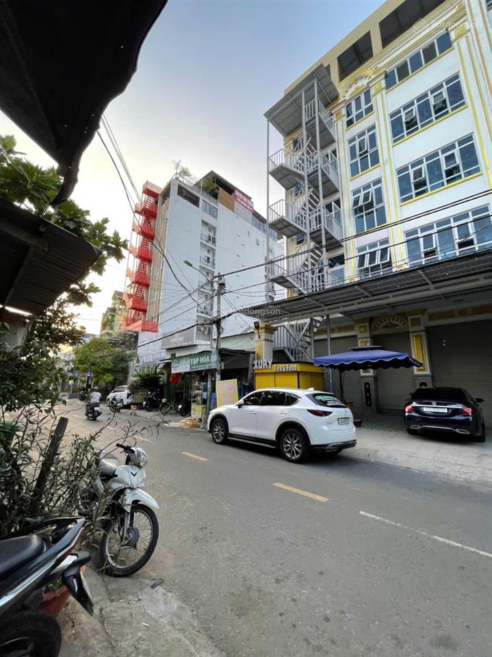 Mtkd diện tích khủng 5 x 23  9,8 tỷ tl  cách aeon tân phú 200m.  0933 532 ***