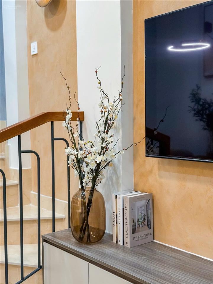 Hxh 8m đường nhất chi mai, p.13, tân bình. full nt xịn sò, có phòng ngủ ở trệt khu an ninh. 6,45 tỷ