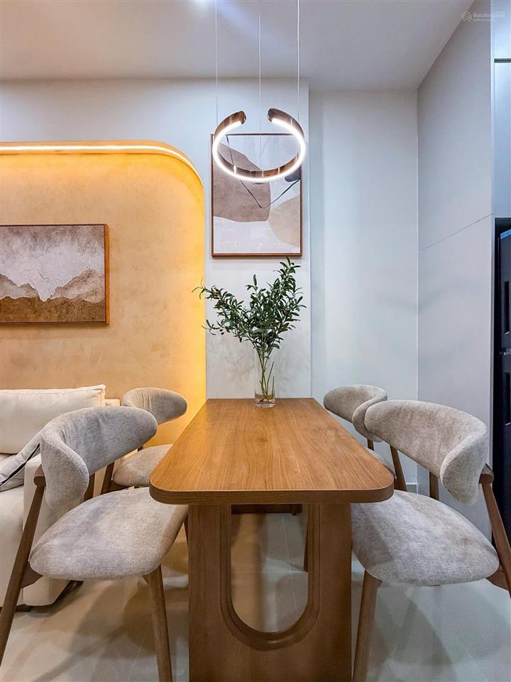 Hxh 8m đường nhất chi mai, p.13, tân bình. full nt xịn sò, có phòng ngủ ở trệt khu an ninh. 6,45 tỷ