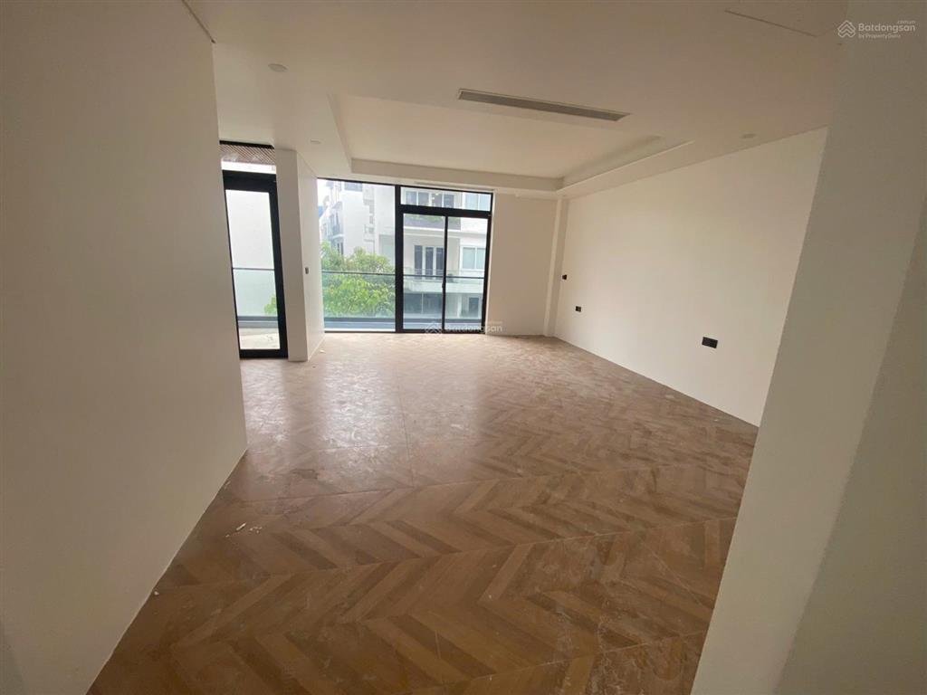 Hàng vip  saigon mystery villas  ngang 10x18m  90 triệu siêu đẹp