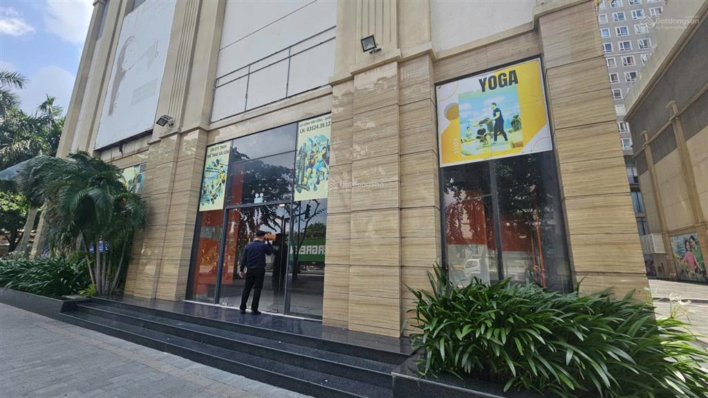 Cho thuê shophouse 3 mặt tiền  chung cư the cbd  250m2  98,5 triệu/tháng siêu đẹp