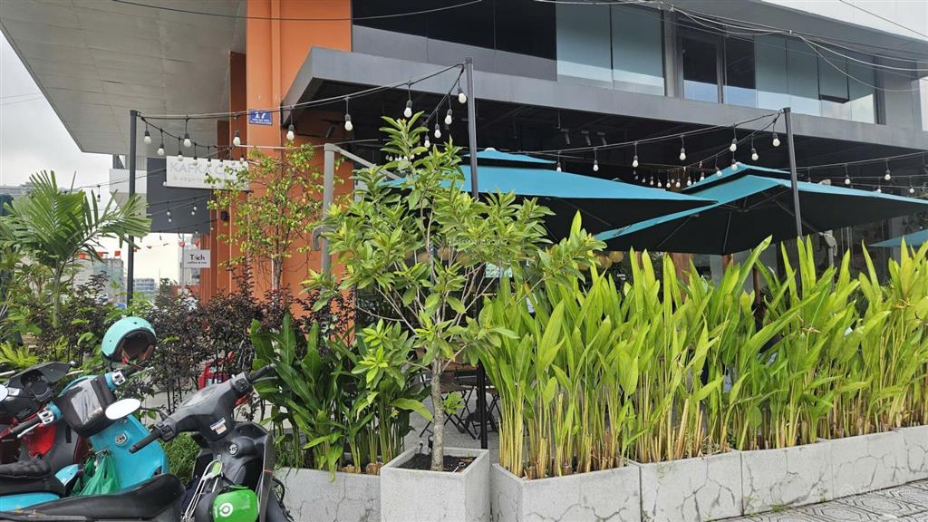 Tòa nhà thạnh mỹ lợi  góc 2 mặt tiền siêu vip  1000m2  giá 240tr/ tháng