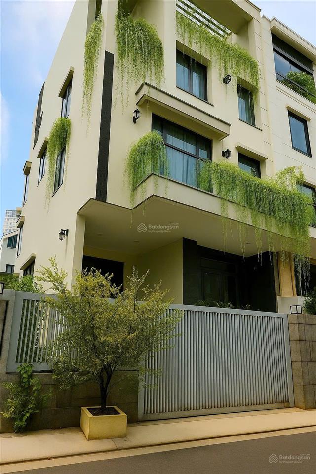 Villa saigon mysterry 9mx18m  giá 90tr