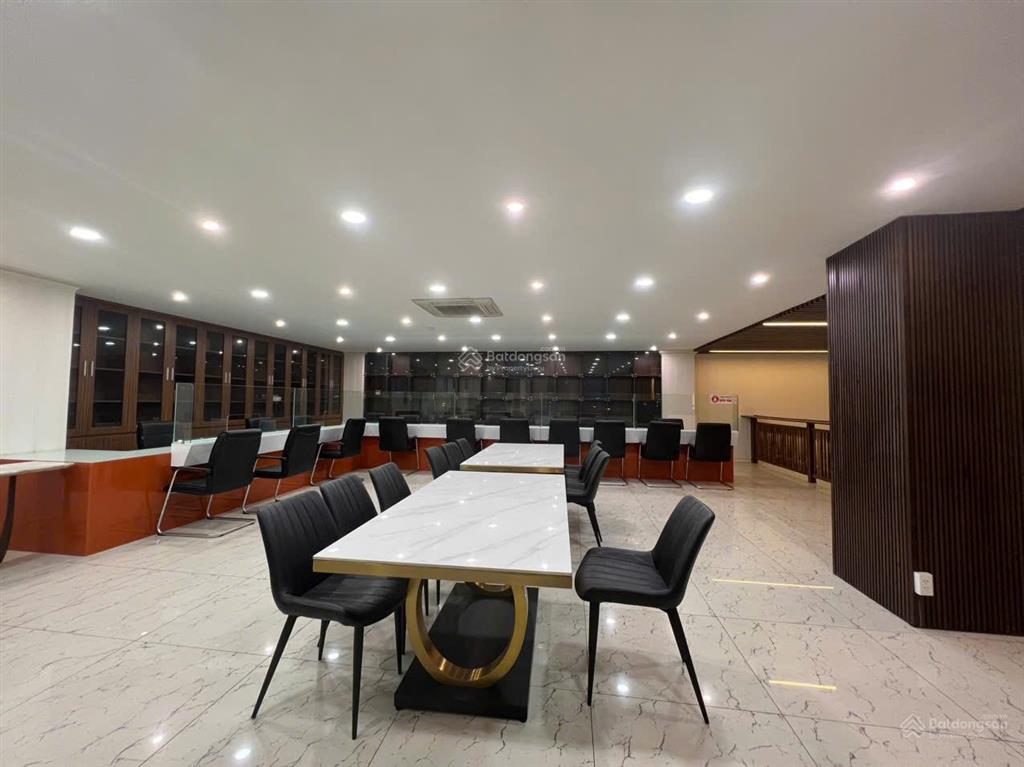 Cho thuê văn phòng vip tại thạnh mỹ lợi  dt 1450m2  giá chỉ 250 triệu/ tháng   em ngay