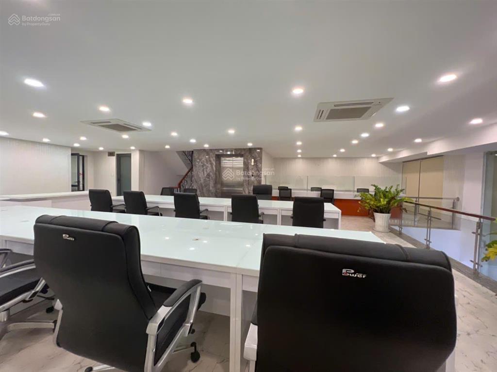 Cho thuê văn phòng vip tại thạnh mỹ lợi  dt 1450m2  giá chỉ 250 triệu/ tháng   em ngay