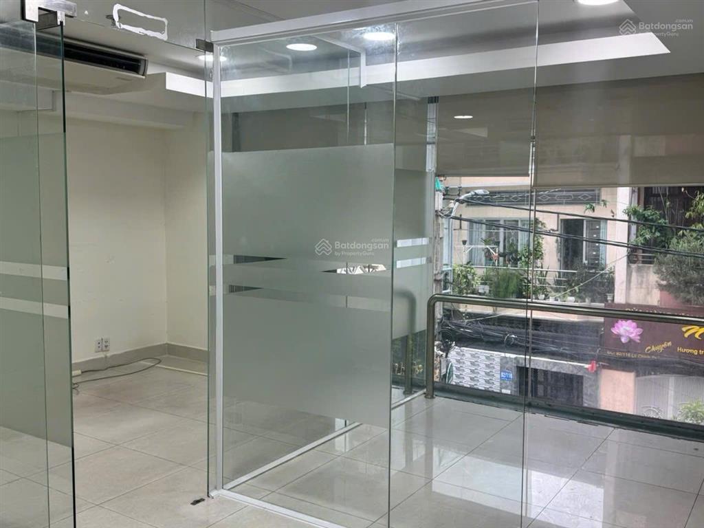 Giá tốt  văn phòng nam kỳ khởi nghĩa, 50m2, giá 19 triệu/th. có bảo vệ 24/24, hầm gửi xe miễn phí