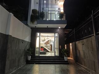 Bán nhà riêng 3 tầng, 116m2, có sân đậu ô tô, sổ hồng riêng, tại đường tô ngọc vân, phường thới an.