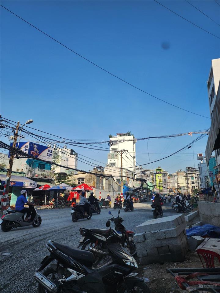 Hxh chu văn an, đoạn đường vừa mở rộng 30m. giá 7,6 tỷ tl