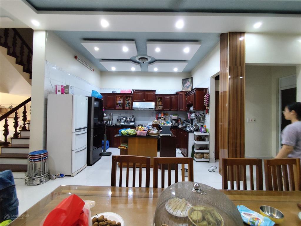 Biệt thự vườn hồng  150m²  ngang 7.5m  hướng nam. tặng hết đồ nội thất 13.6 tỷ