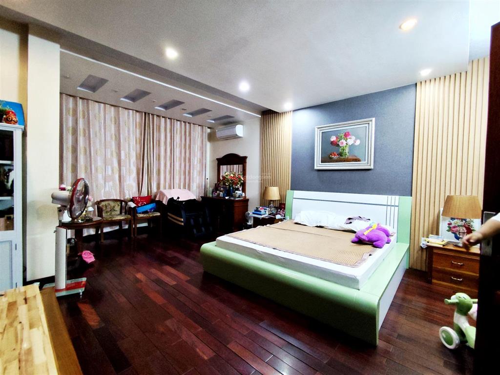 Biệt thự vườn hồng  150m²  ngang 7.5m  hướng nam. tặng hết đồ nội thất 13.6 tỷ