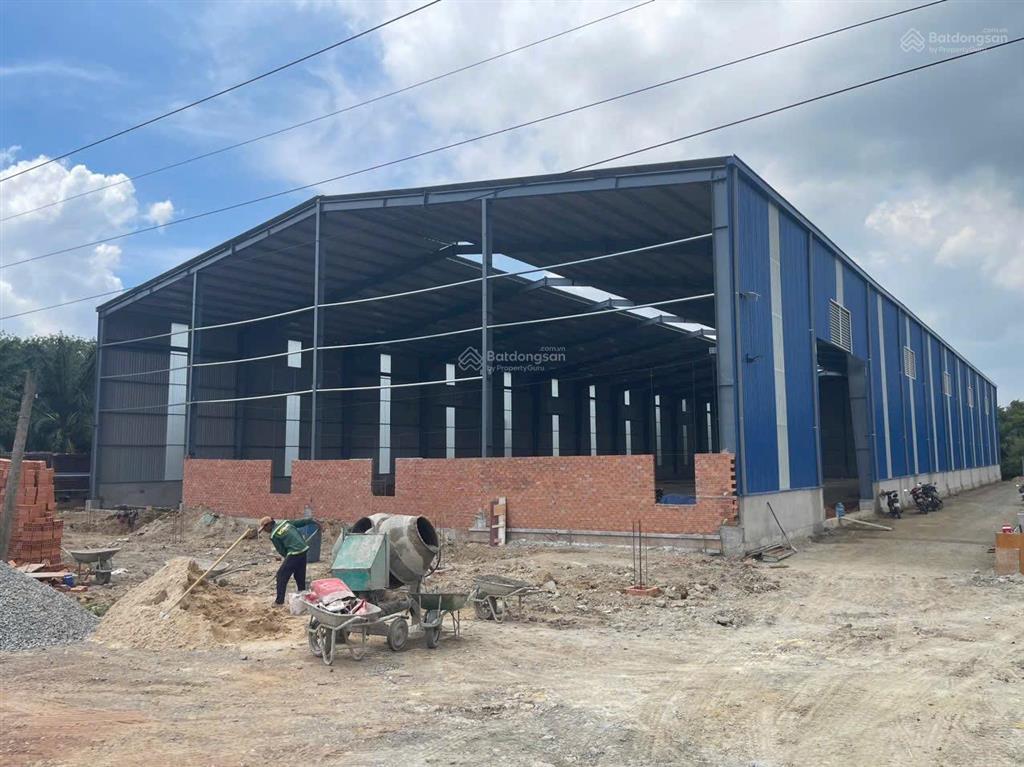 Bán xưởng mới giấy tờ đầy đủ có hợp đồng cho thuê 5 năm.giá rẽ lắm tại p,vĩnh tân tp tân uyên