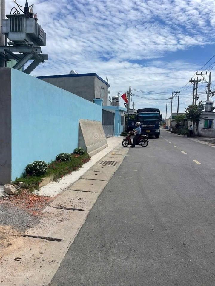 Bán đất qui hoạch cách 300m tại tỉnh lộ 747a. giá 36 tỷ, 8100 m2, bắc tân uyên, bình dương