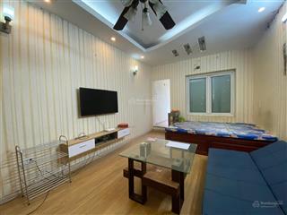 Chính chủ cho thuê nhà tập thể khu c9 kim liên giá 6tr,  chính chủ  0973 552 ***