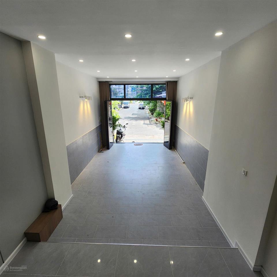 Bán nhà mặt tiền cư xá ngân hàng quận 7, đường 4f 4x19m, nhà mới xây 4 tầng, sổ hồng riêng