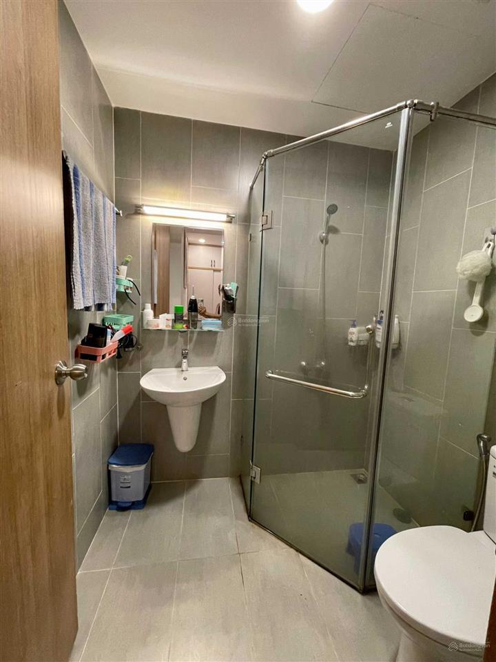 Ch centum wealth 2pn cần bán, chỉ 4.3 tỷ. có sẵn hđmb, hỗ trợ vay.  xem nhà 0932 139 ***