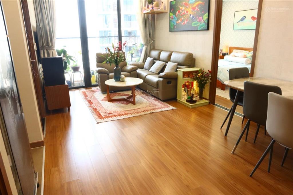 Giỏ hàng cuối năm eco green saigon 2pn giá 6tỷ, 3pn giá 8 tỷ full đồ. có sổ.  0932 139 ***