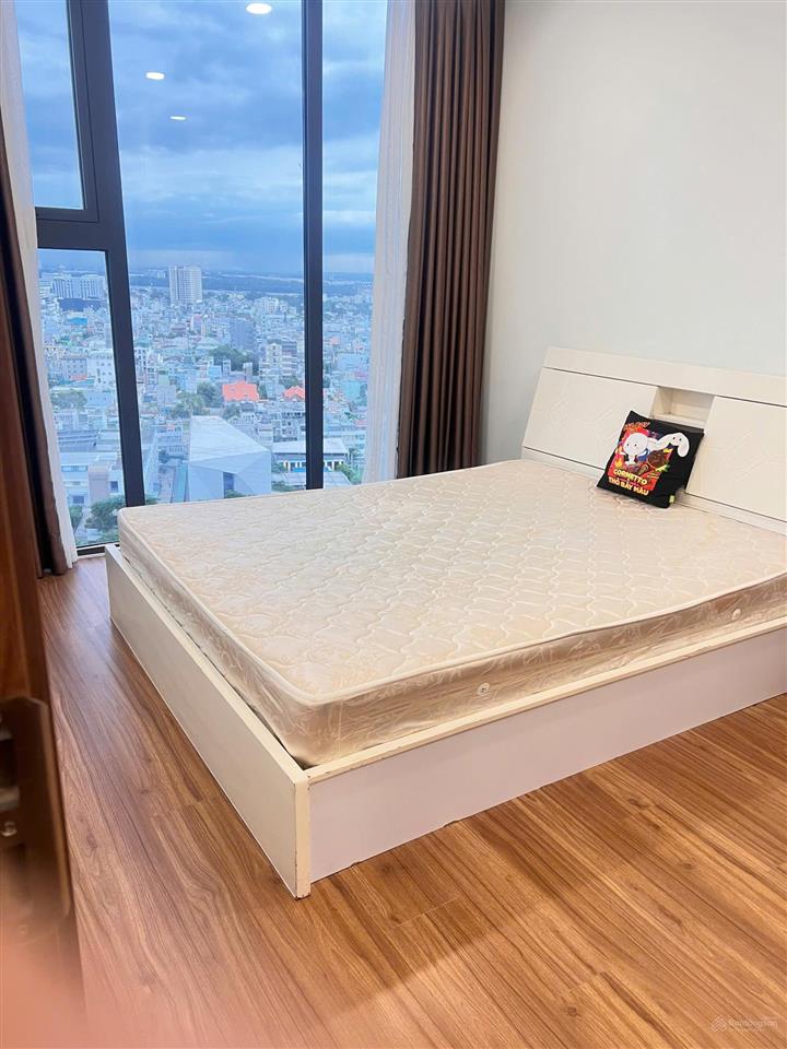 Cty chuyên eco green đã 04 năm, vp tại dự án bán 1pn  4.8 tỷ full nội thất, tầng cao, 0932 139 ***