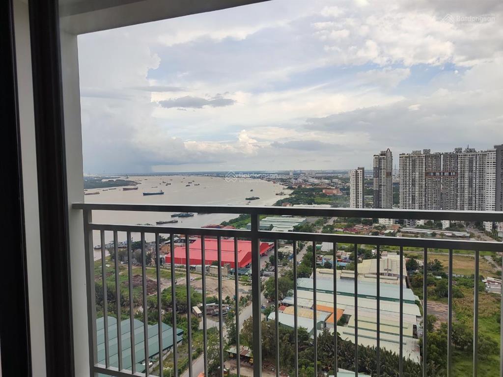 Em chuyên ch q7 riverside (2pn 2wc 3.7tỷ) nắm giá tốt, xem 24/7  0965 431 ***