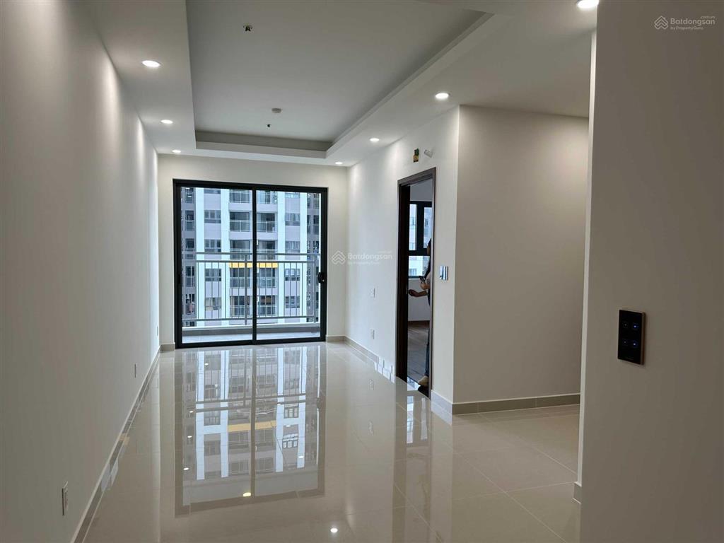 Em chuyên ch q7 riverside (2pn 2wc 3.7tỷ) nắm giá tốt, xem 24/7  0965 431 ***